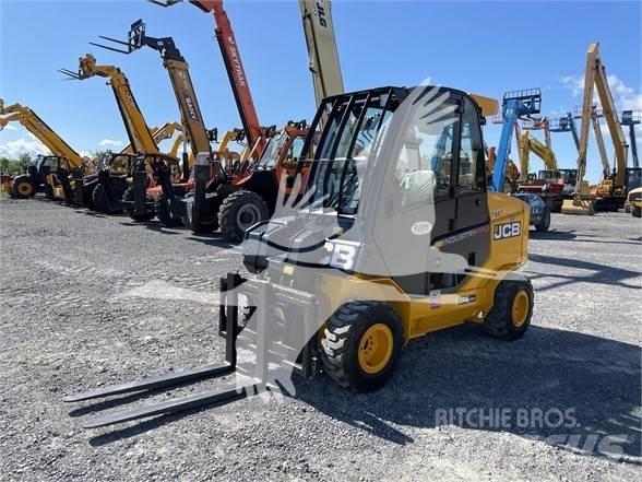 JCB 35 Τηλεσκοπικοί ανυψωτές