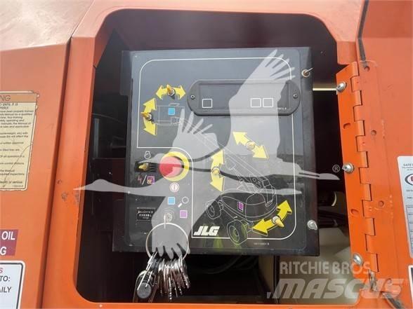 JLG 800S Ανυψωτήρες με τηλεσκοπικό βραχίονα