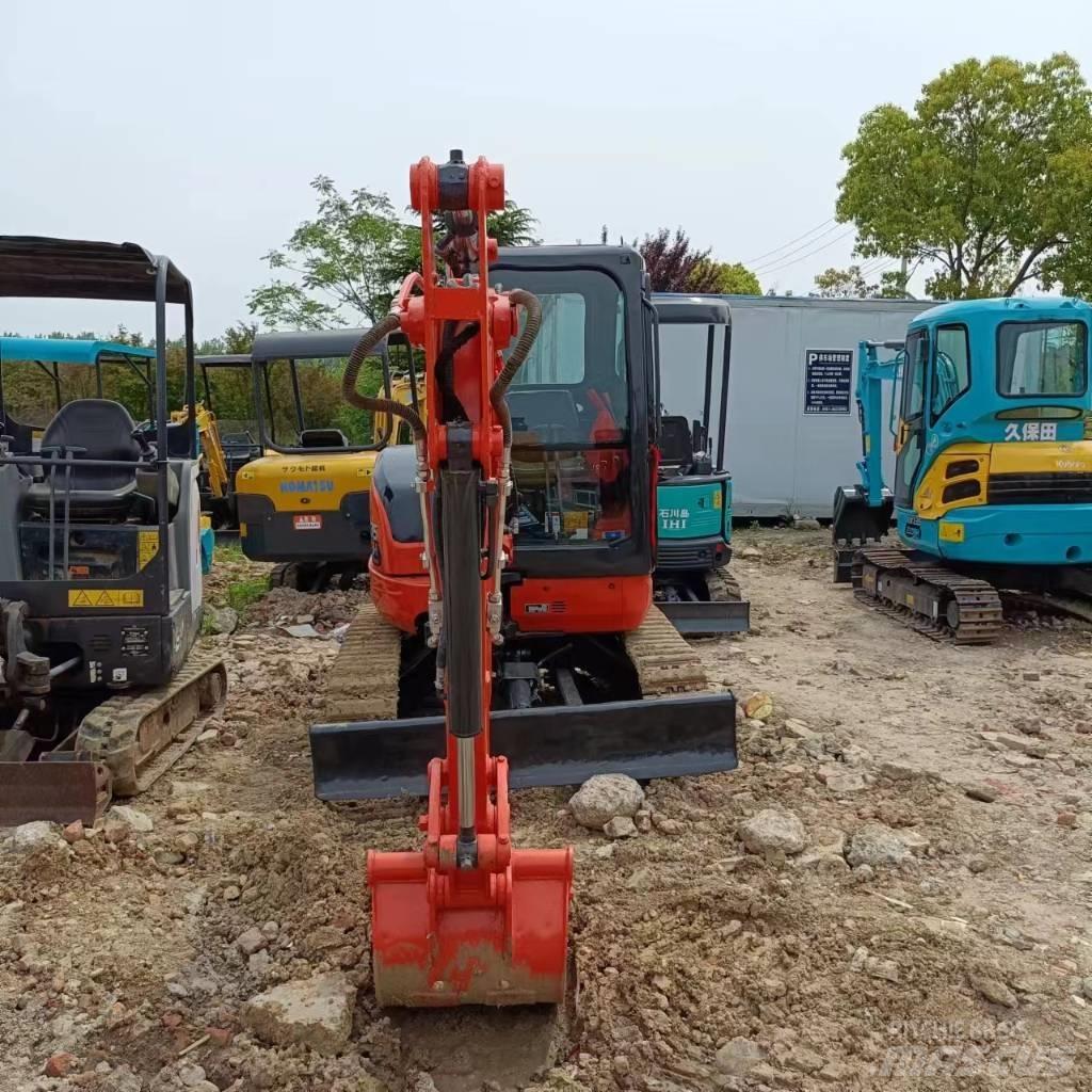Kubota U 35 Εκσκαφάκι (διαβολάκι) < 7t