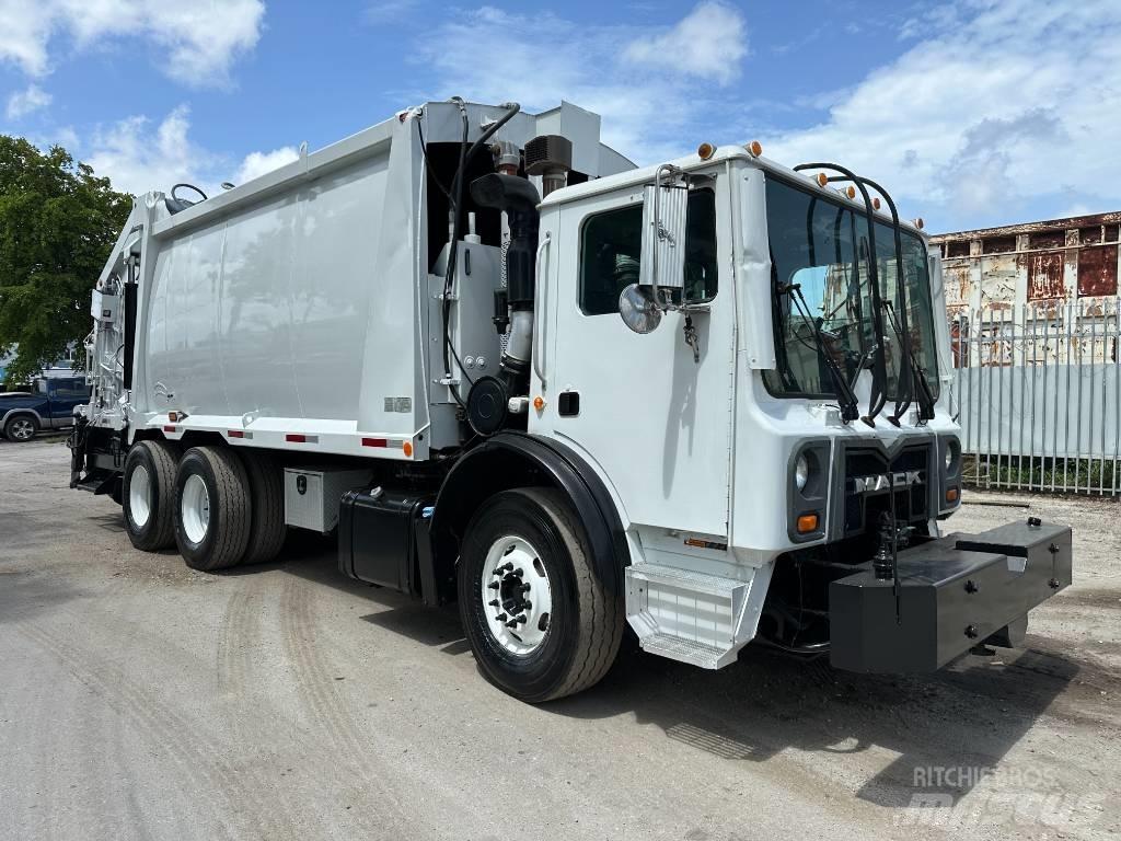 Mack MRU 613 Απορριμματοφόρα
