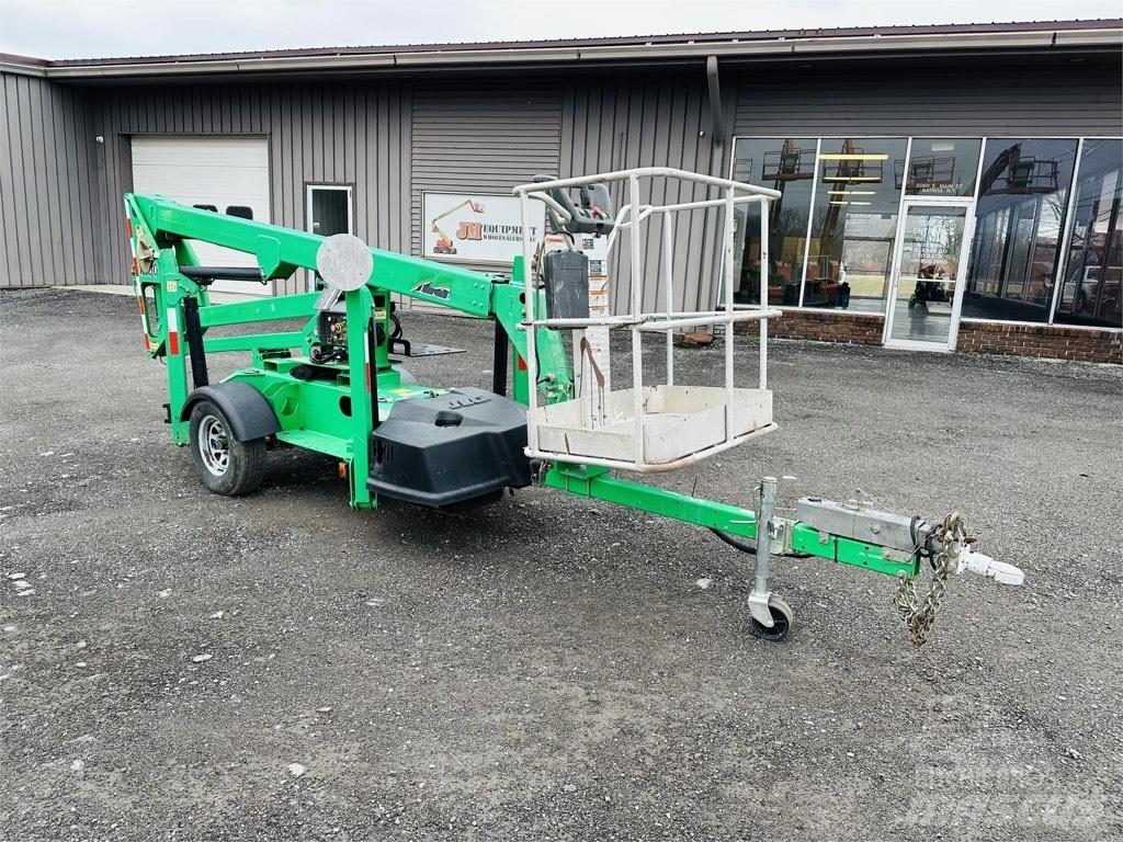 JLG T 350 Εναέριες πλατφόρμες τοποθετημένες σε ρυμούλκα