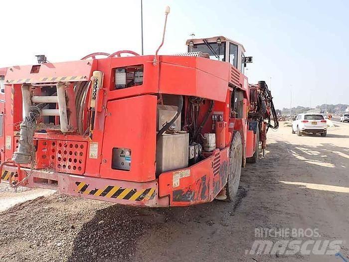 Sandvik DT821 C Εξοπλισμός επιφανειακών γεωτρήσεων