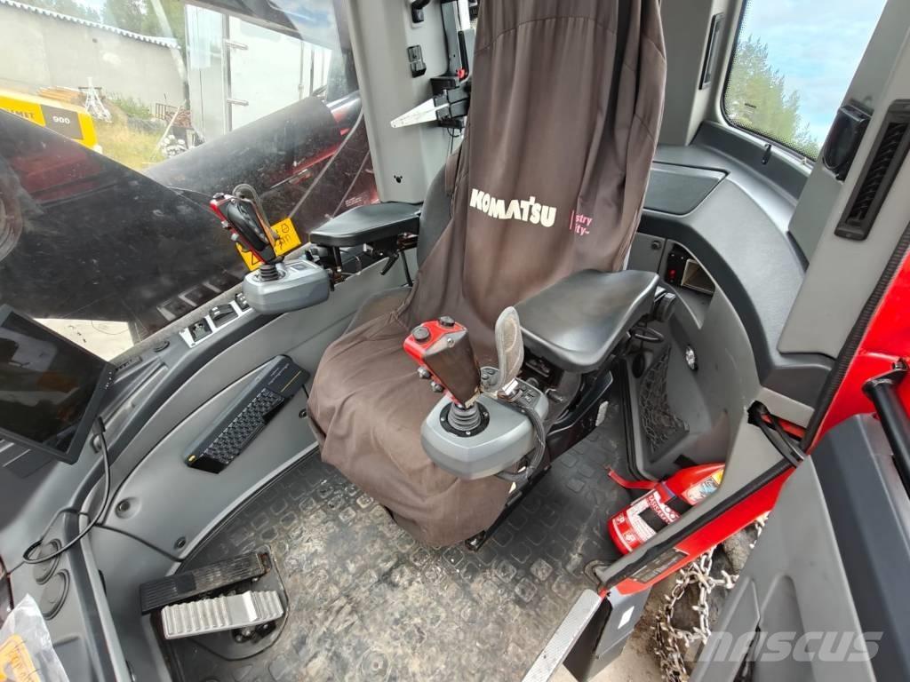 Komatsu 901 Θεριζοαλωνιστικές μηχανές