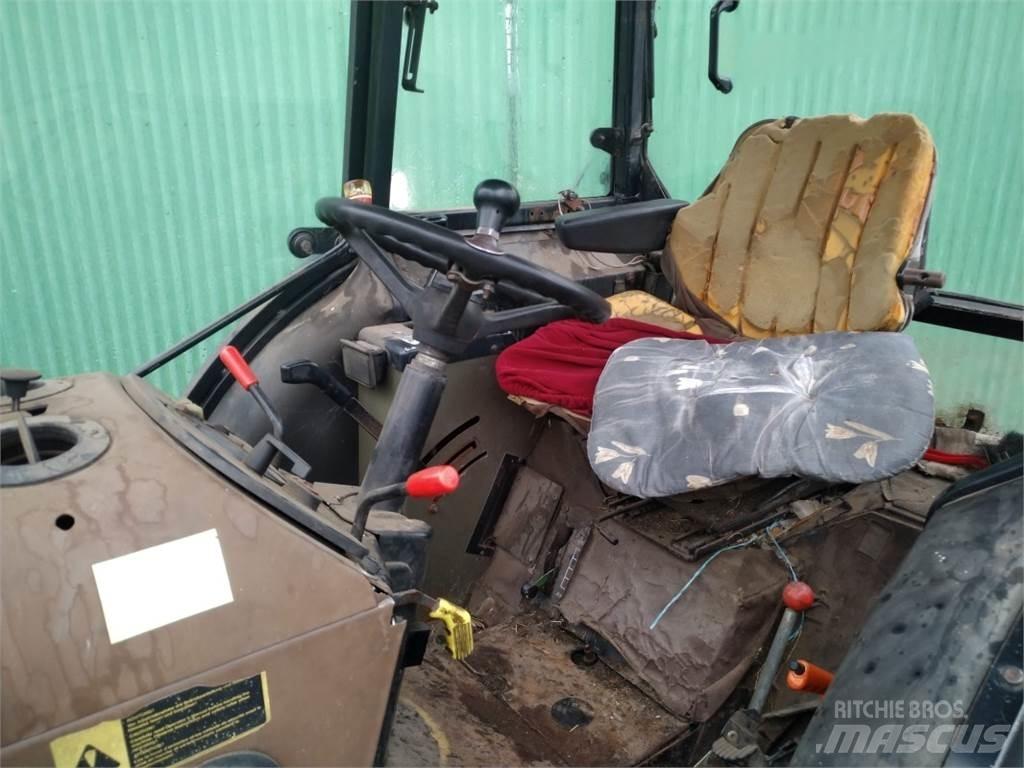 John Deere 1850 Τρακτέρ