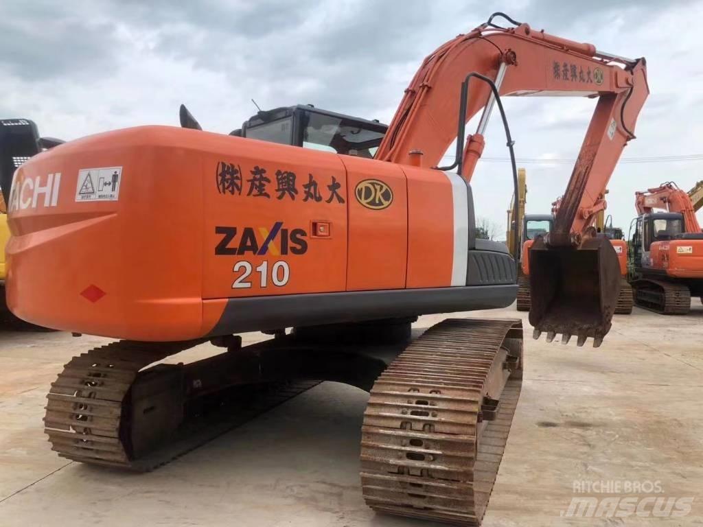 Hitachi ZX 210 Εκσκαφείς με ερπύστριες