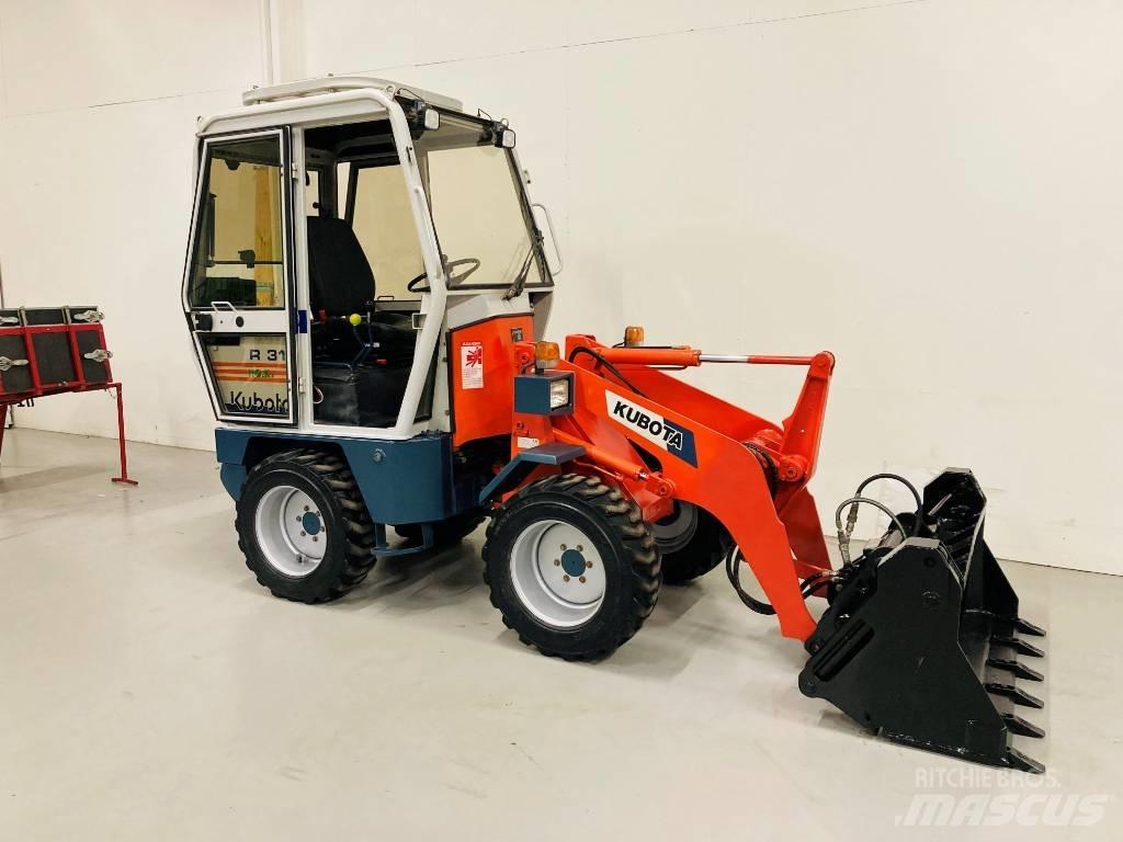 Kubota R 310 Φορτωτές με λάστιχα (Τροχοφόροι)