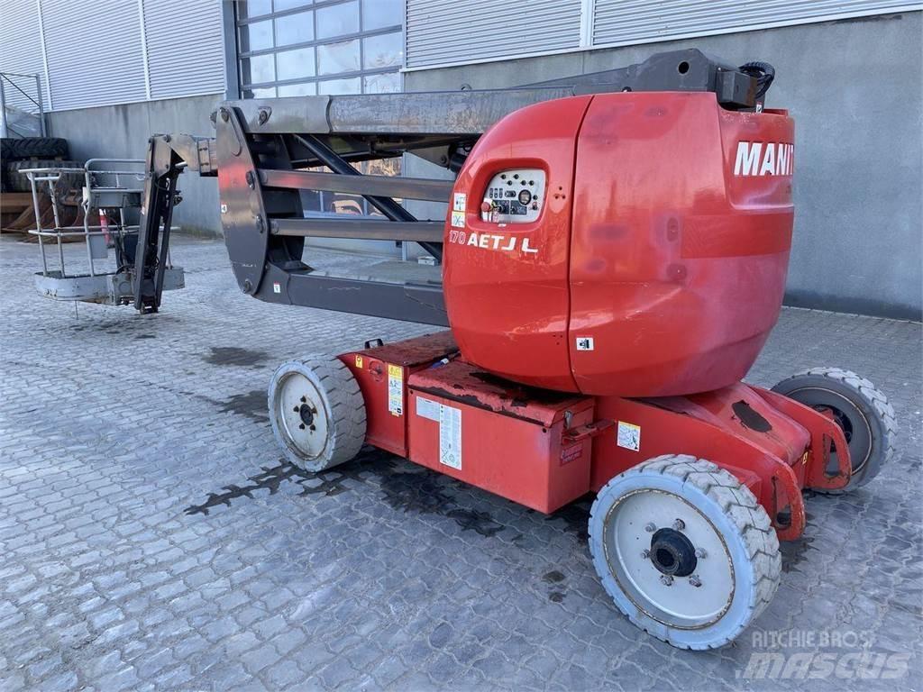 Manitou 170AETJ-L Ανυψωτήρες με αρθρωτό βραχίονα