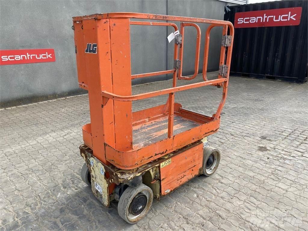 JLG 1230ES Ανυψωτήρες με κατακόρυφους πυλώνες