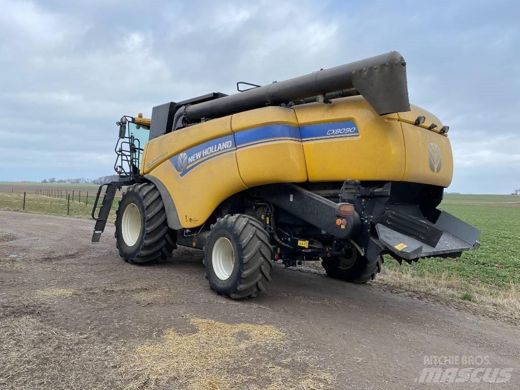 New Holland CX 8090 Θεριζοαλωνιστικές μηχανές
