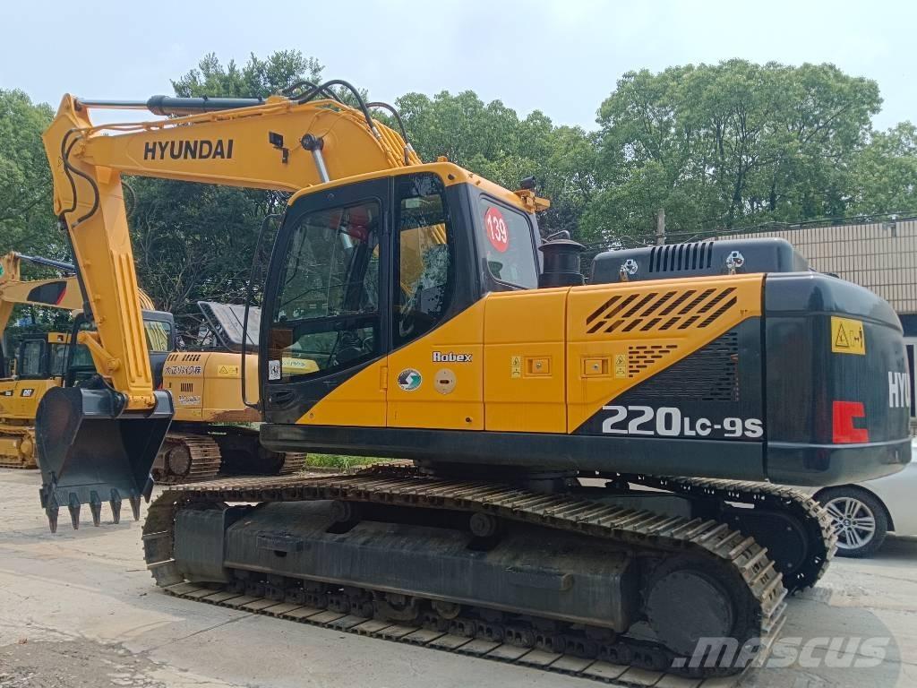 Hyundai 220LC-9S Εκσκαφείς με ερπύστριες