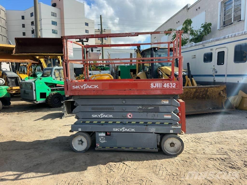 JLG 32 Lift Ανυψωτήρες ψαλιδωτής άρθρωσης