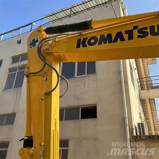 Komatsu PC 210-8 Εκσκαφείς με ερπύστριες