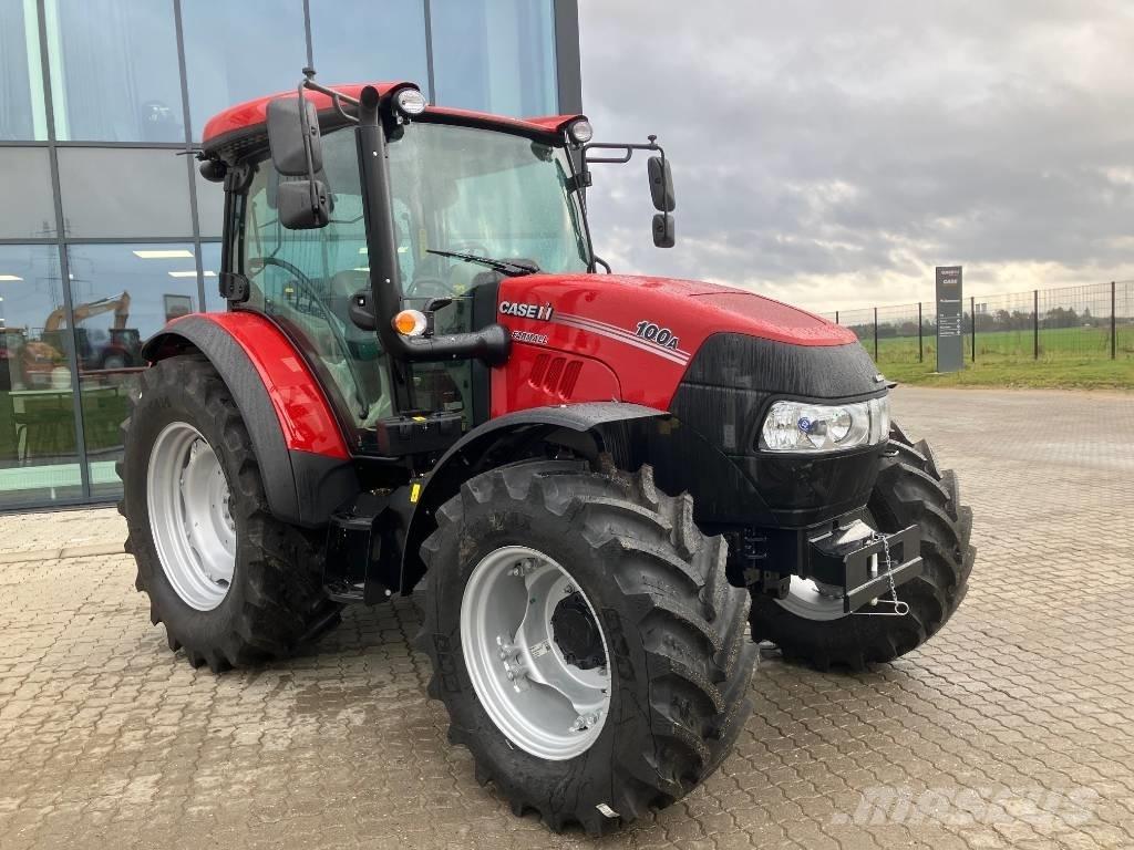 Case IH Farmall 100A Τρακτέρ