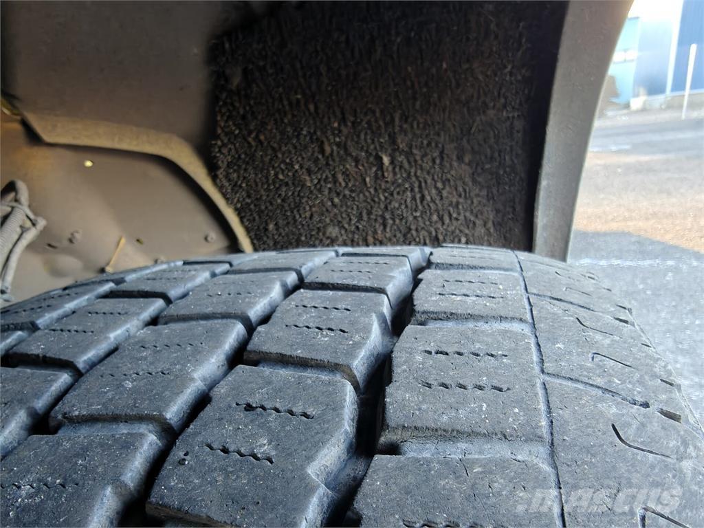 Scania P320 Φορτηγά με Γερανό