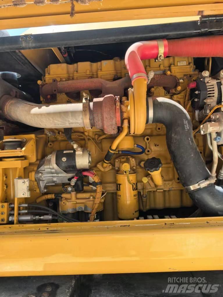 CAT M 320 Εκσκαφείς με τροχούς - λάστιχα