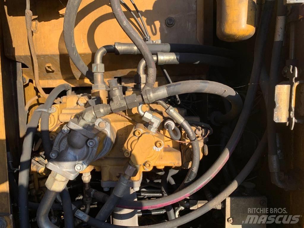CAT 312 C L Εκσκαφείς με ερπύστριες