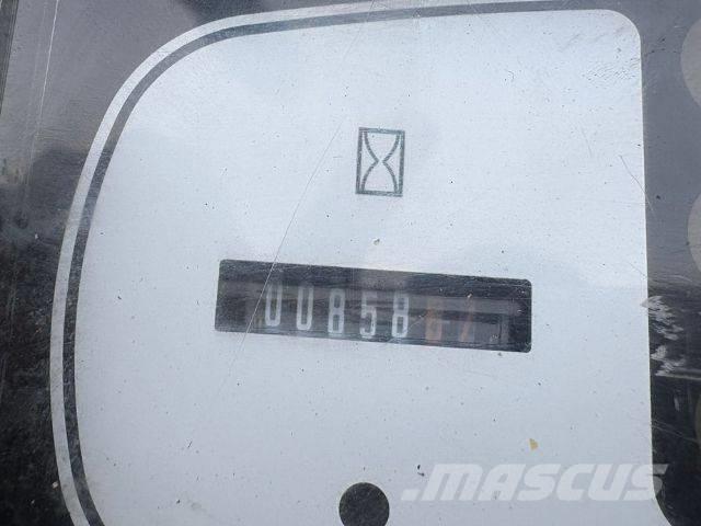 Komatsu PC 14 R-3HS Εκσκαφάκι (διαβολάκι) < 7t