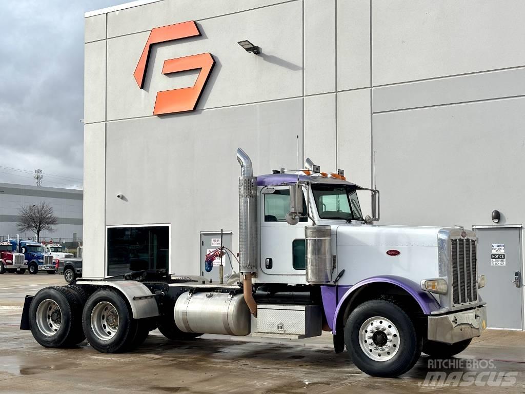 Peterbilt 388 Τράκτορες