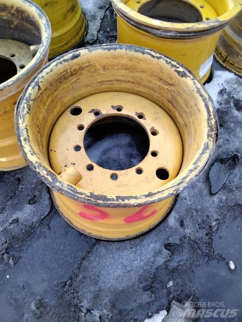 Rottne SMW 20x26,5 Ελαστικά και ζάντες