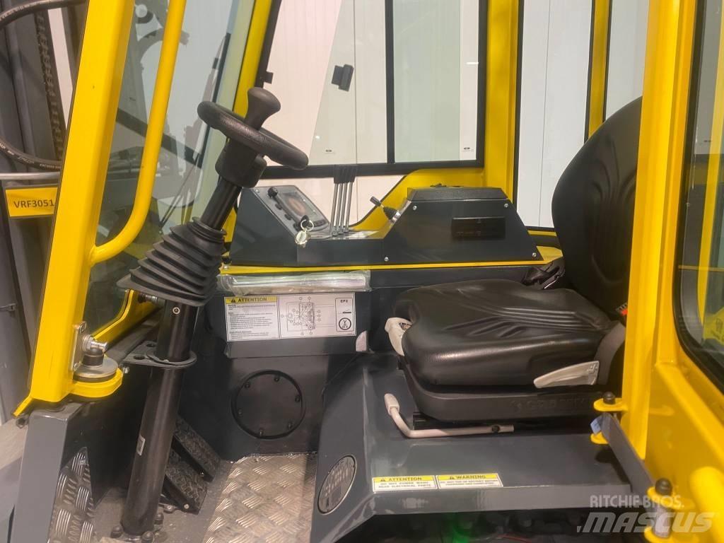 Combilift CBE2500 Ανυψωτικά στενών δρόμων 4 κατευθύνσεων