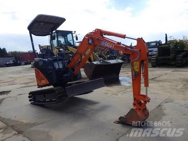 Hitachi ZX 17 U-2 Εκσκαφάκι (διαβολάκι) < 7t