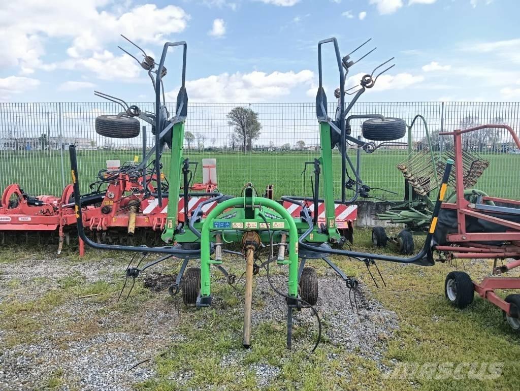 Deutz-Fahr 5521 Μηχανήματα συσκευασίας