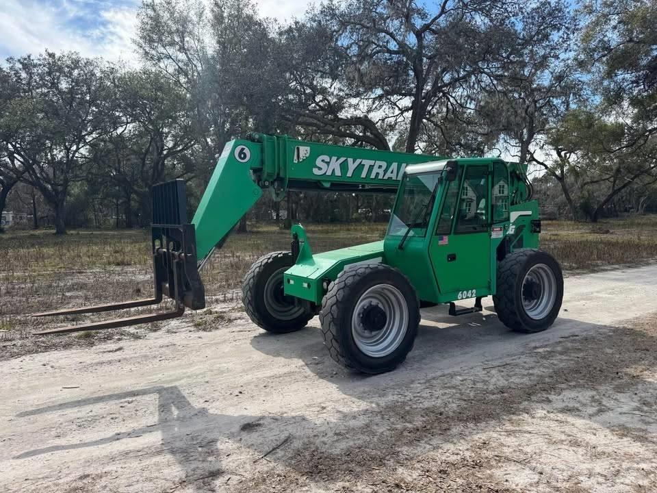 JLG 6042 Τηλεσκοπικοί ανυψωτές