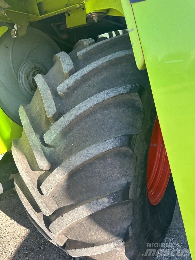 CLAAS Lexion 560 Θεριζοαλωνιστικές μηχανές