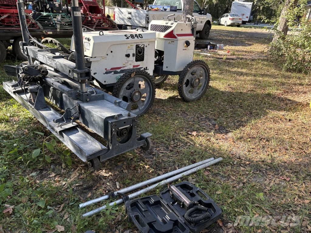 Somero S-840 Βραχίονες διανομής σκυροδέματος