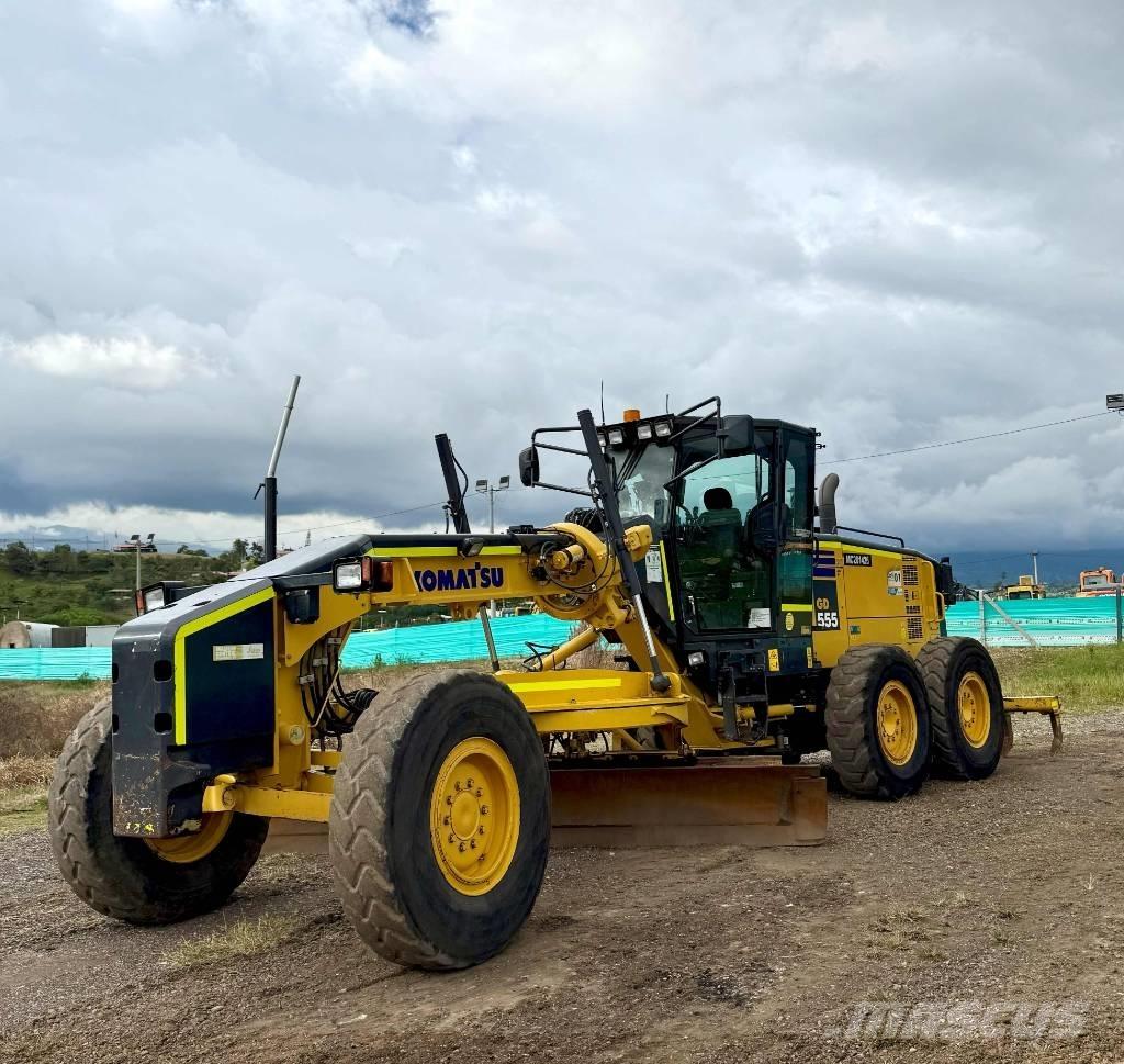 Komatsu GD555-5 Γκρέιντερς