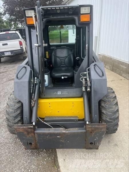 New Holland L 170 Φορτωτάκια