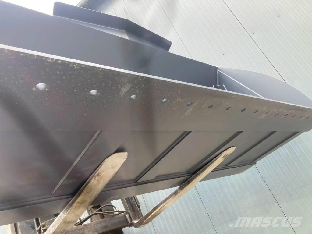 Volvo L120G Κουβάδες