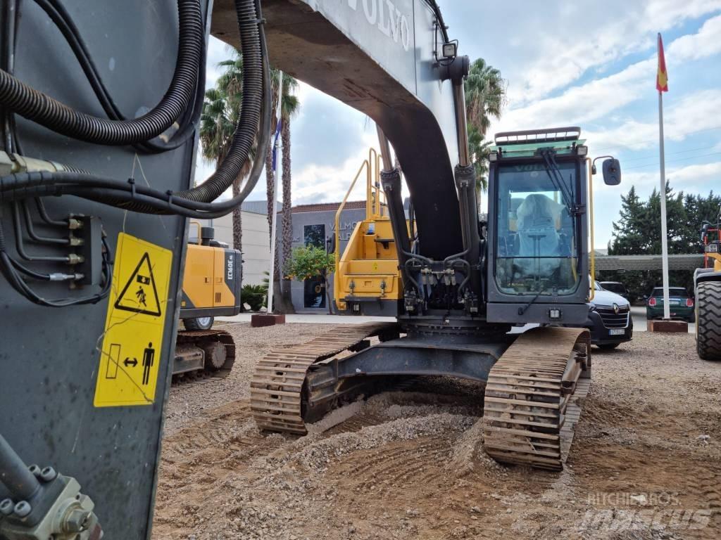 Volvo EC 300 E Εκσκαφείς με ερπύστριες