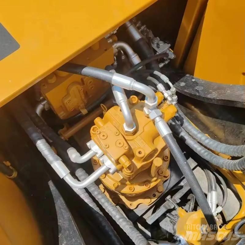 Sany SY 215 Εκσκαφείς με ερπύστριες