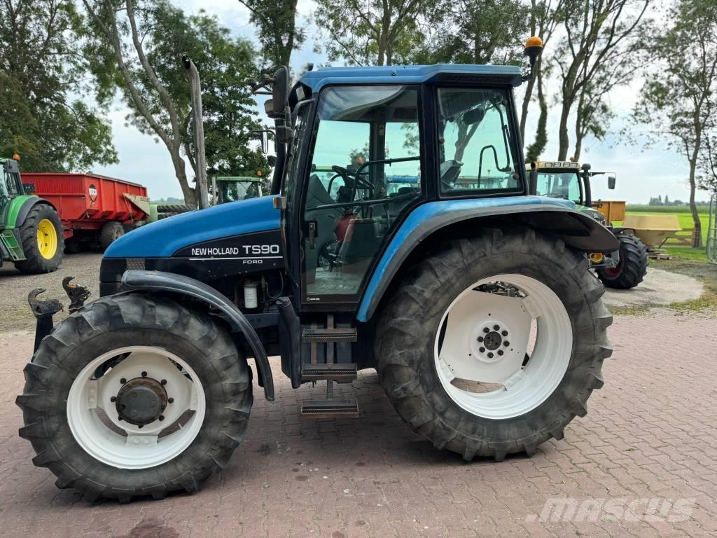 New Holland TS90 Τρακτέρ