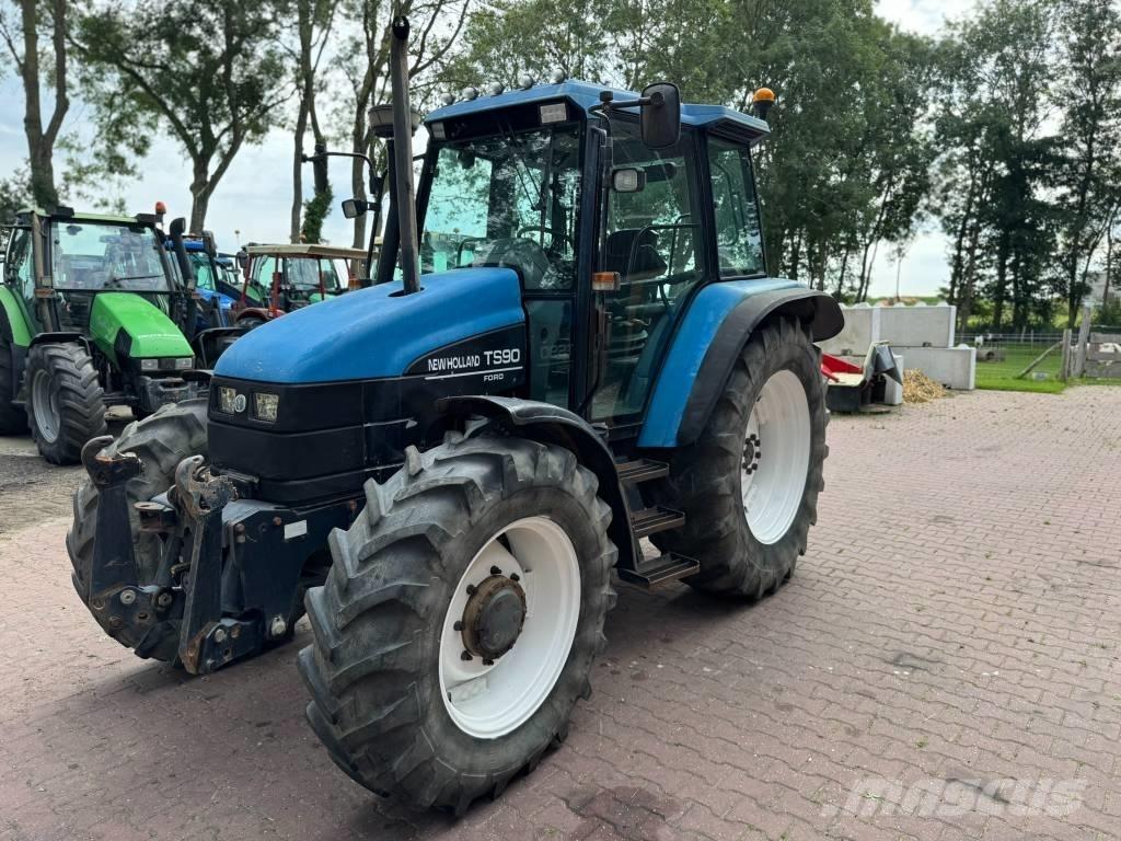 New Holland TS90 Τρακτέρ