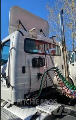 Freightliner M2 Τράκτορες