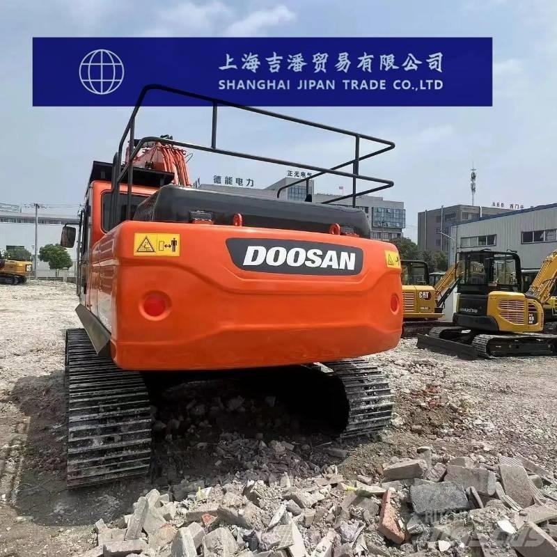 Doosan DX 300 Εκσκαφείς με ερπύστριες