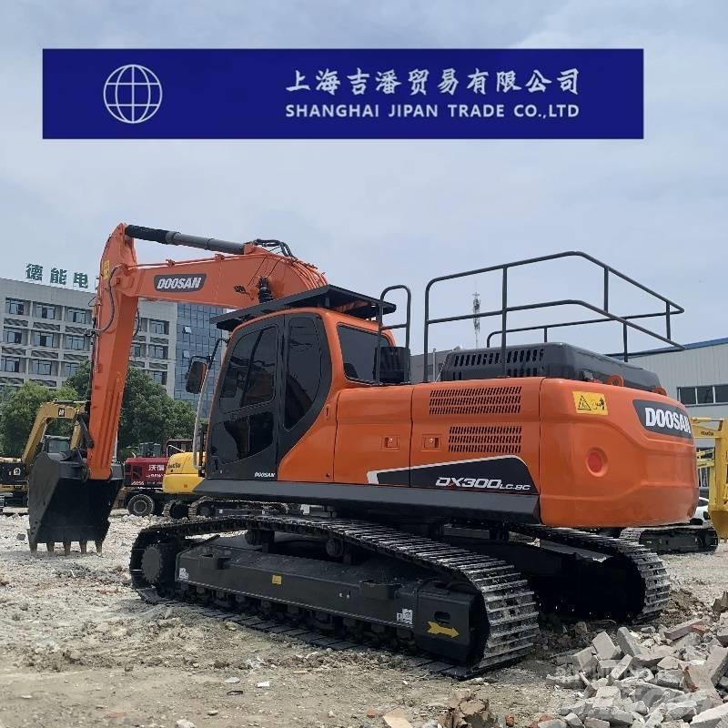 Doosan DX 300 Εκσκαφείς με ερπύστριες