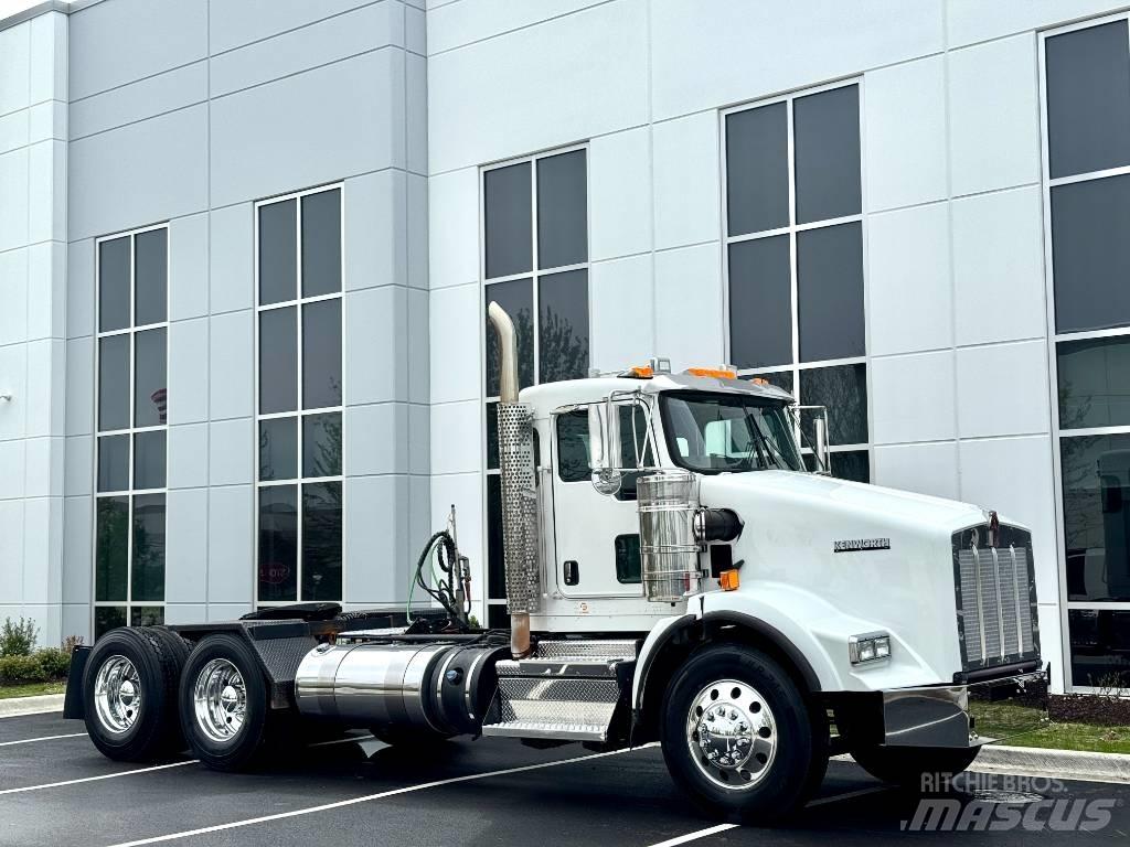 Kenworth T800 Τράκτορες