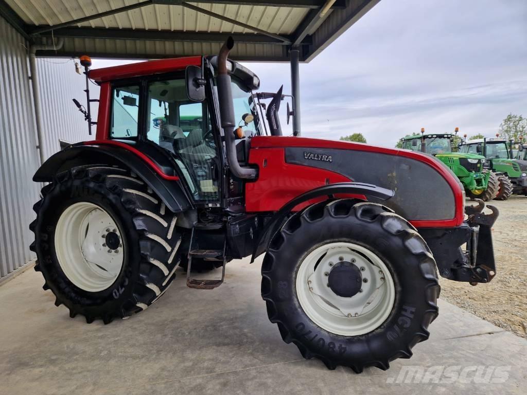Valtra T 171 Τρακτέρ