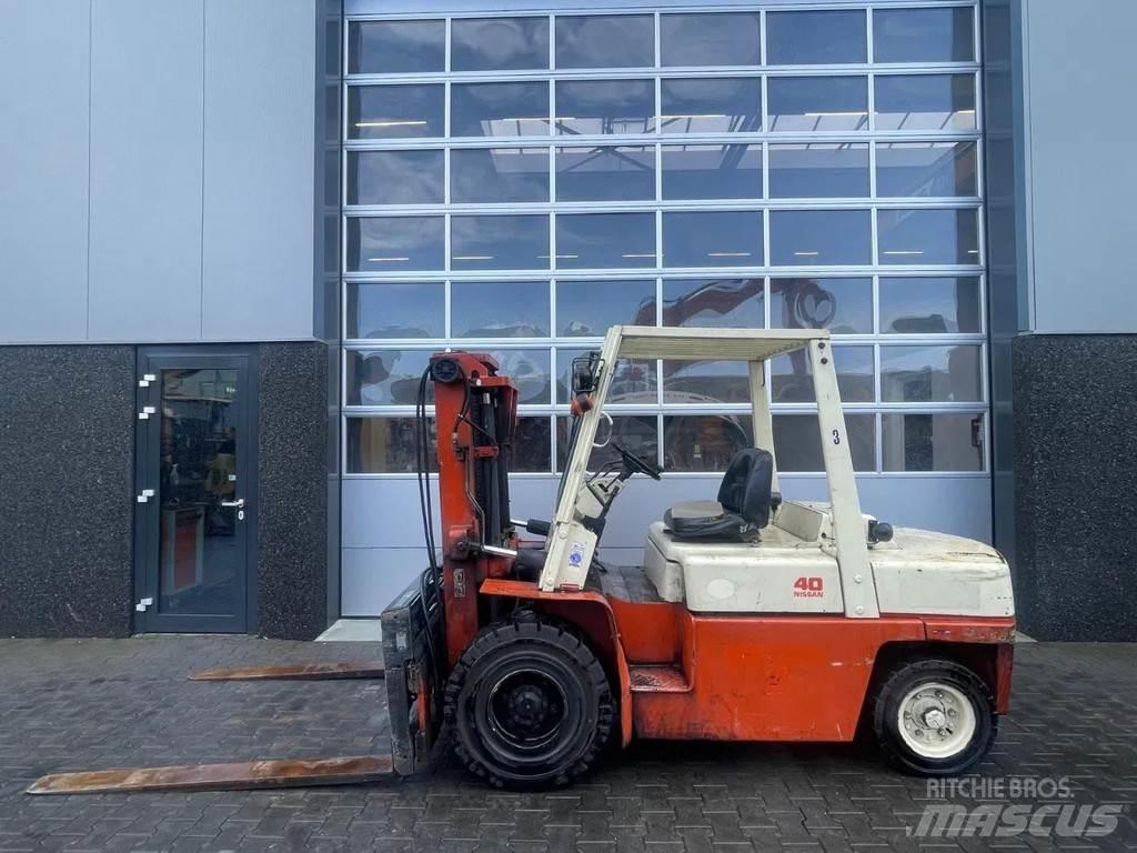 Nissan 40 Περονοφόρα ανυψωτικά κλαρκ - άλλα