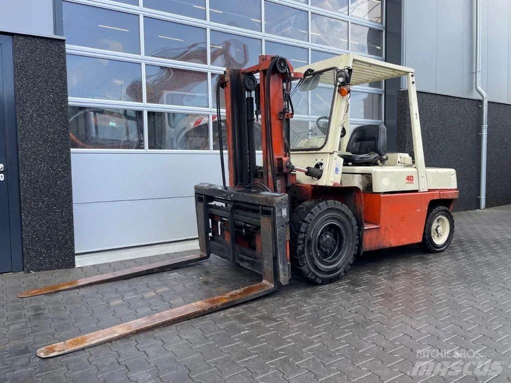 Nissan 40 Περονοφόρα ανυψωτικά κλαρκ - άλλα