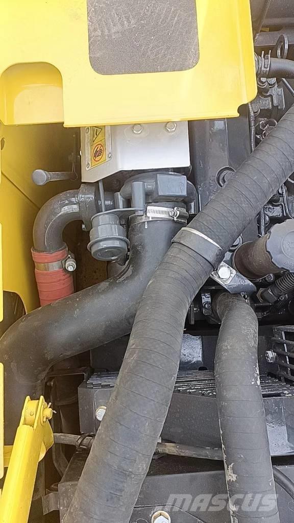 Komatsu PC 130-7 Εκσκαφείς με ερπύστριες