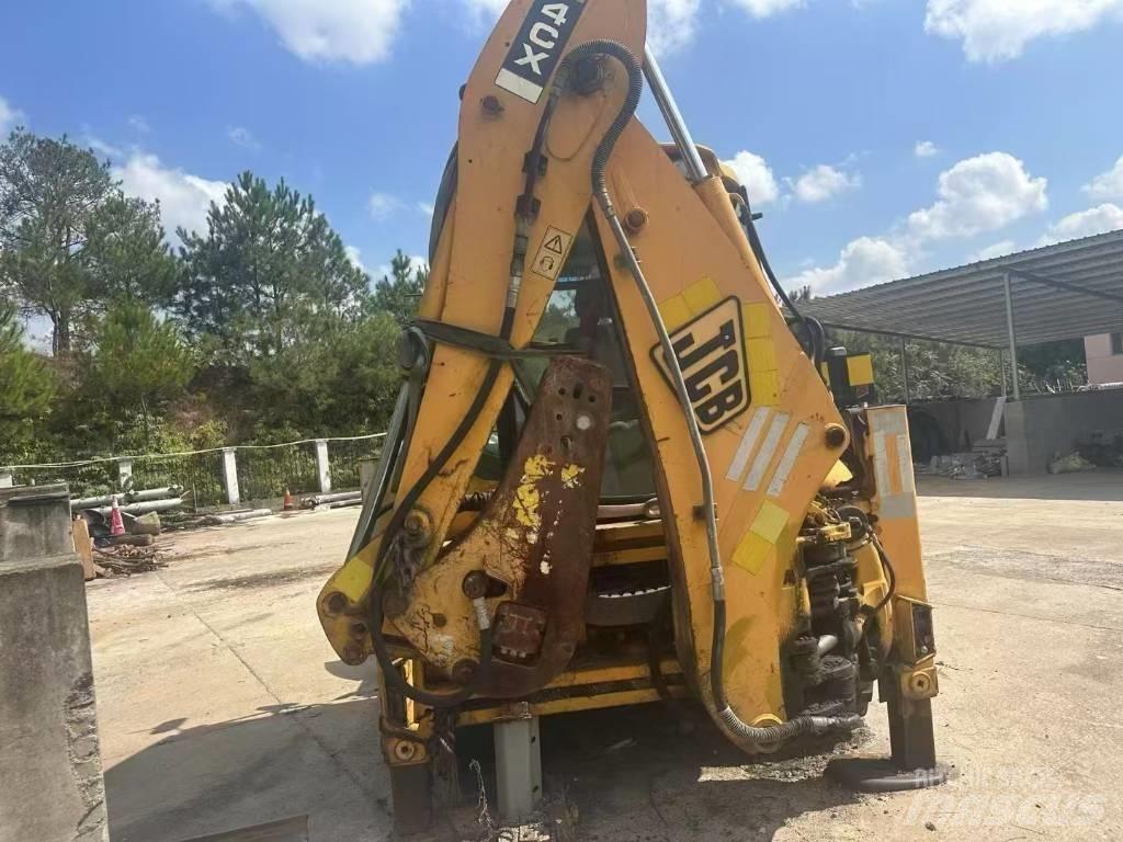 JCB 4 CX Εκσκαφείς με ερπύστριες