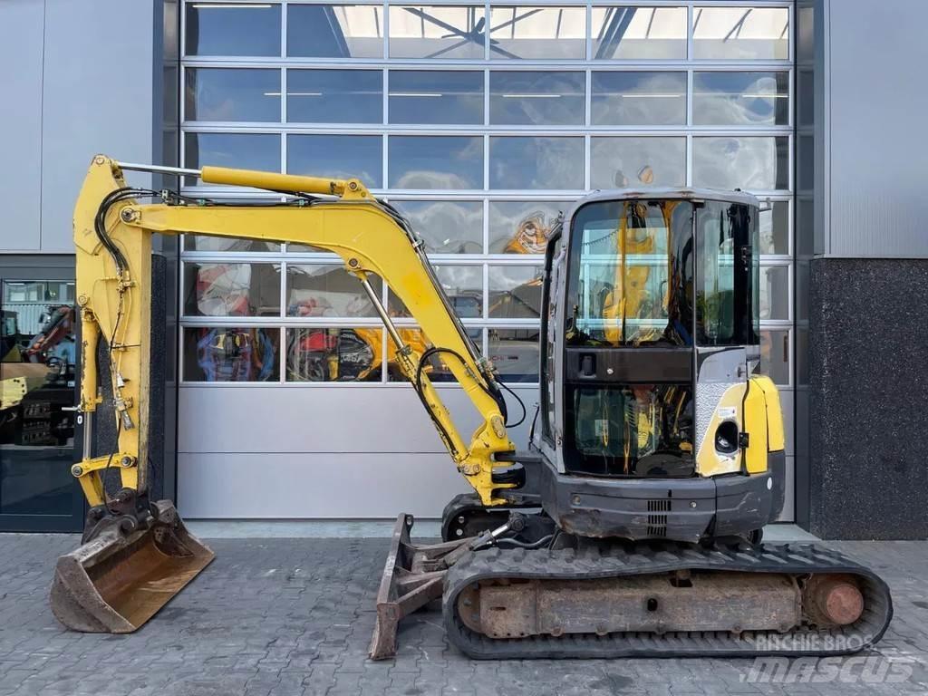 New Holland E50.2 Εκσκαφάκι (διαβολάκι) < 7t