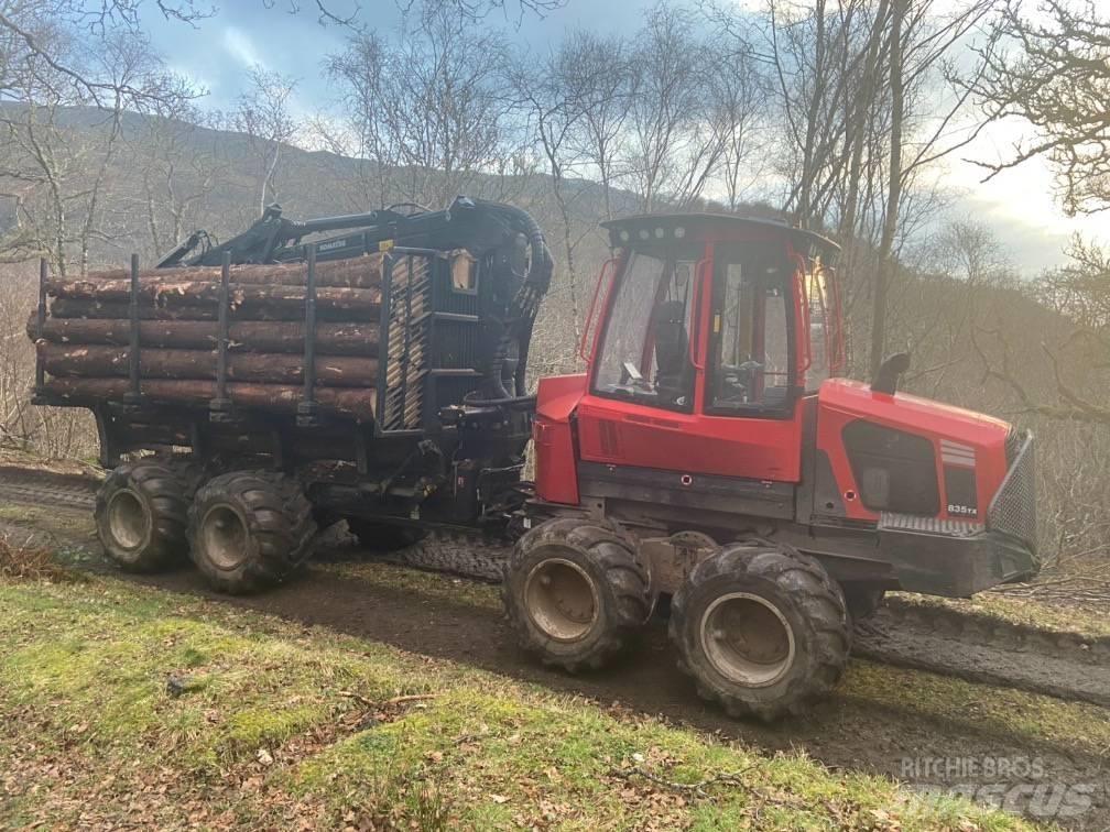 Komatsu 835tx Μεταφορείς ξυλείας