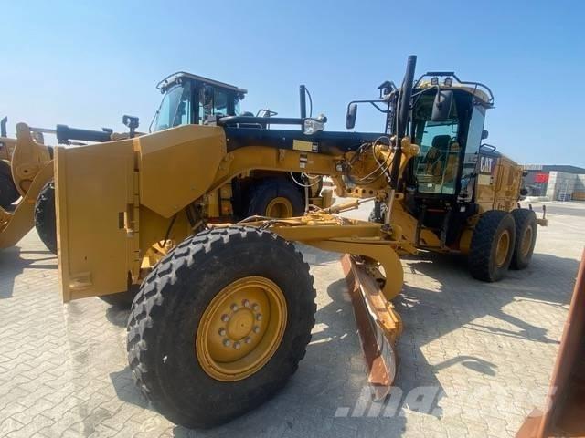 CAT 140M Γκρέιντερς