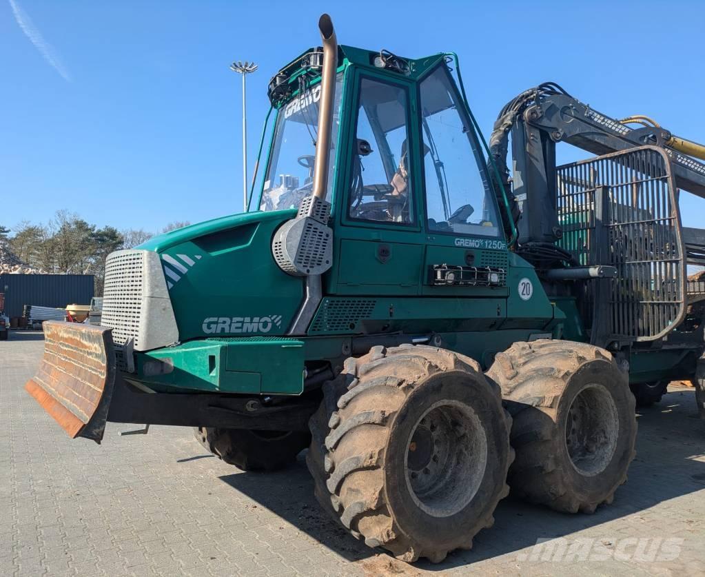 Gremo 1250 F Μεταφορείς ξυλείας