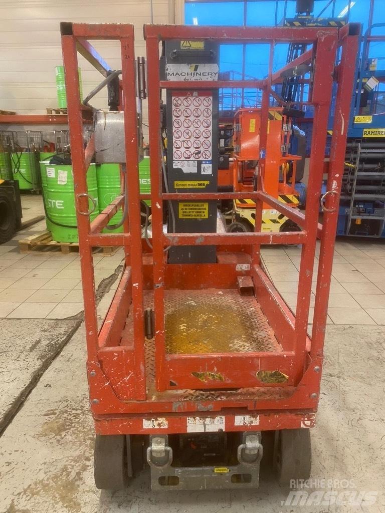 SkyJack SJ 16 Ανυψωτήρες με κατακόρυφους πυλώνες